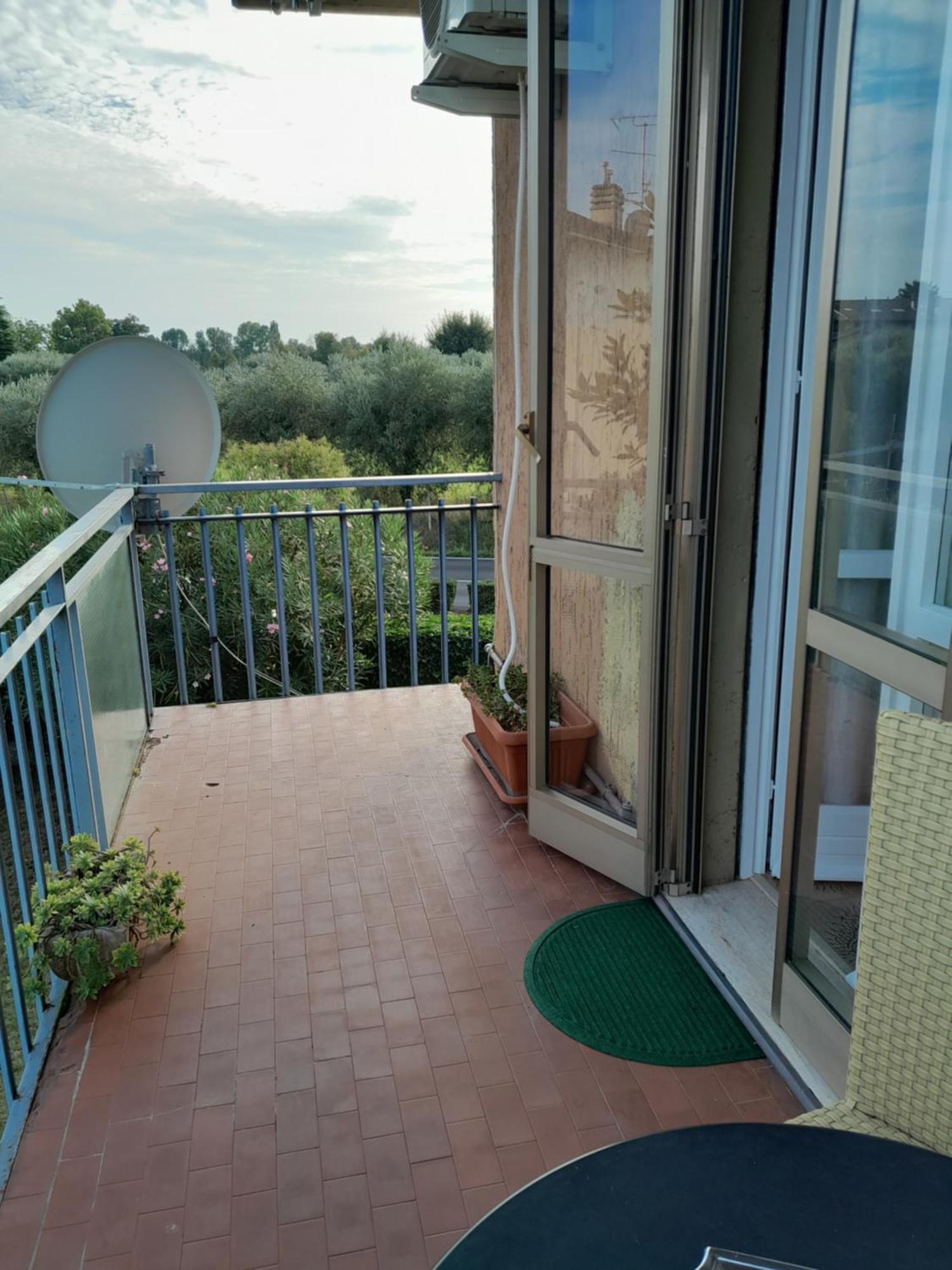 Apartamento Casa Dell' Ulivo Desenzano del Garda Exterior foto
