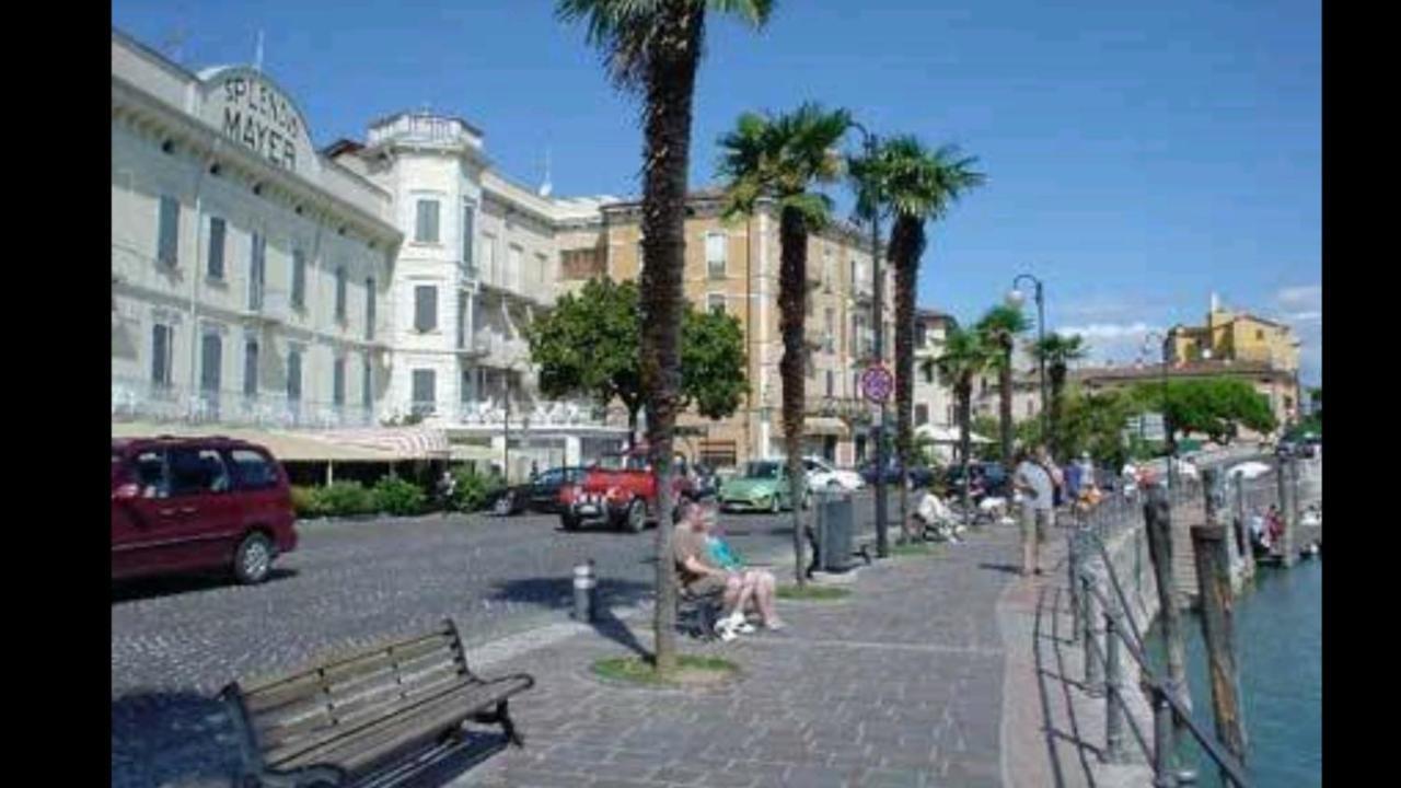 Apartamento Casa Dell' Ulivo Desenzano del Garda Exterior foto